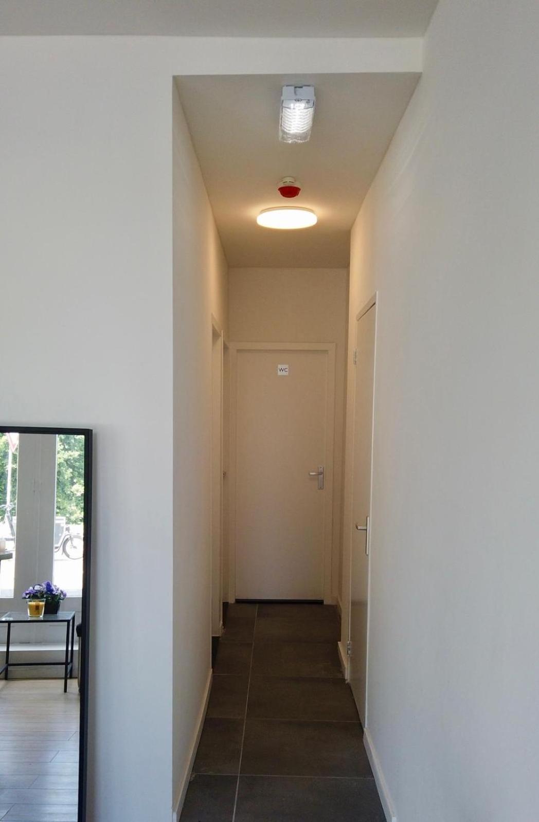 Y Hostel Amsterdam Exterior photo